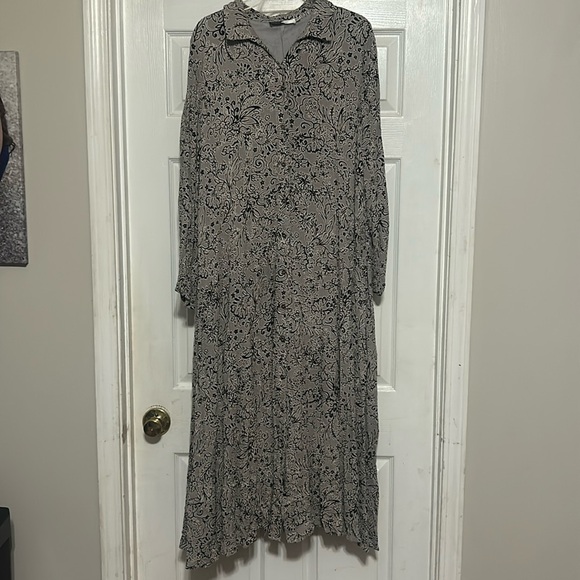 Dresses & Skirts - Piper and scoot dress